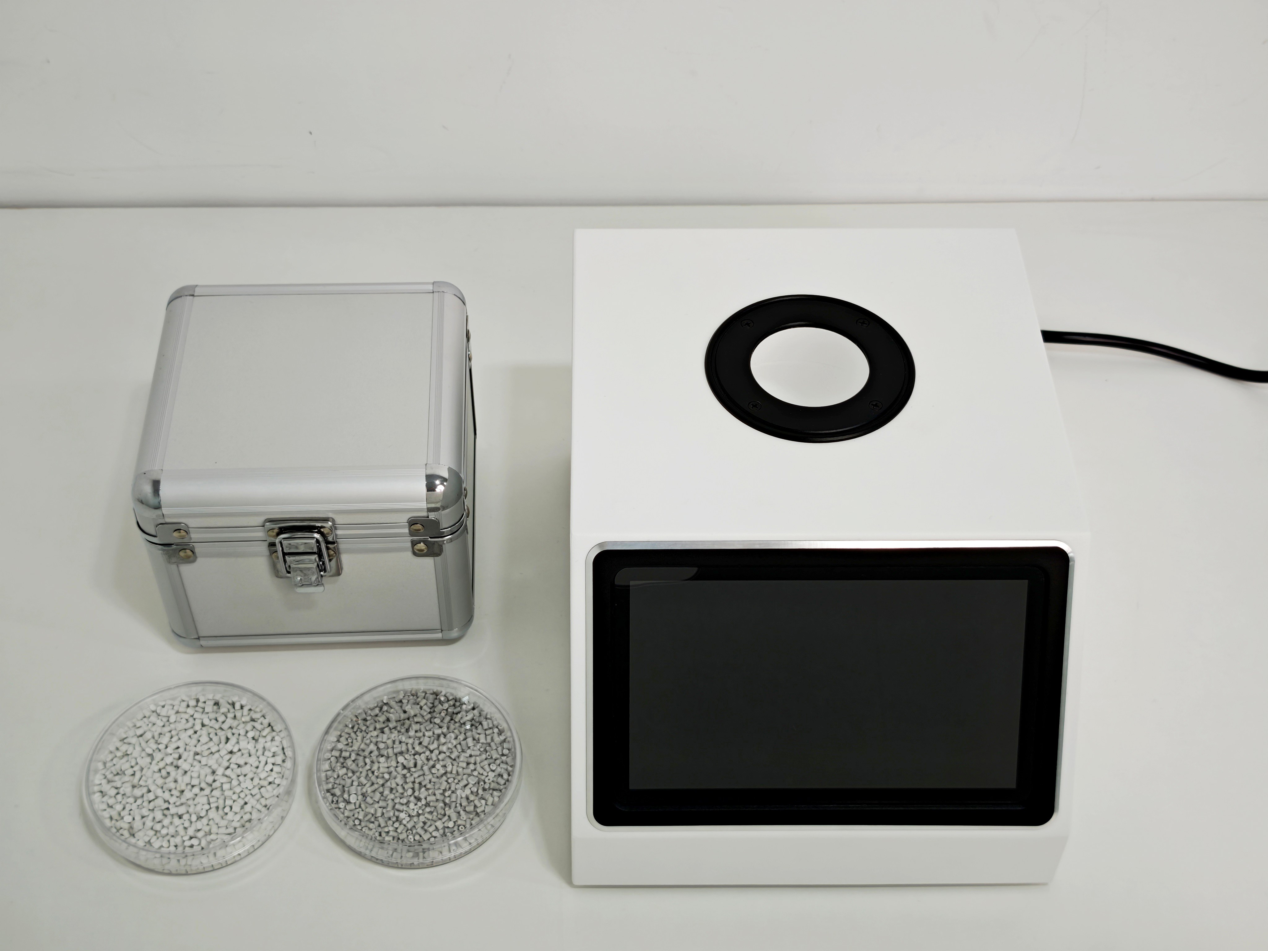 彩谱DS80大口径台式色差仪样品与仪器准备